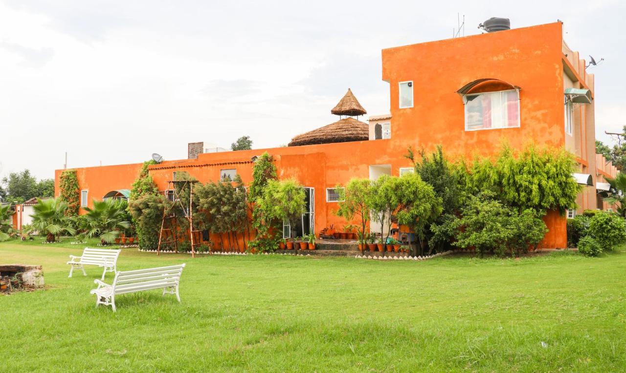 The Baghban Hotel & Resort, Baddi Exterior photo